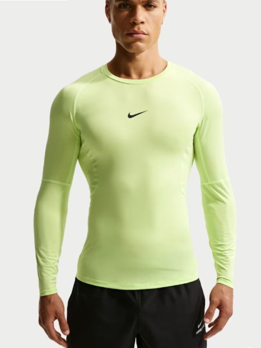 NEW Nike Pro Dri-FIT Tight Fit Men's T-Shirt White Size M Compression Top Active